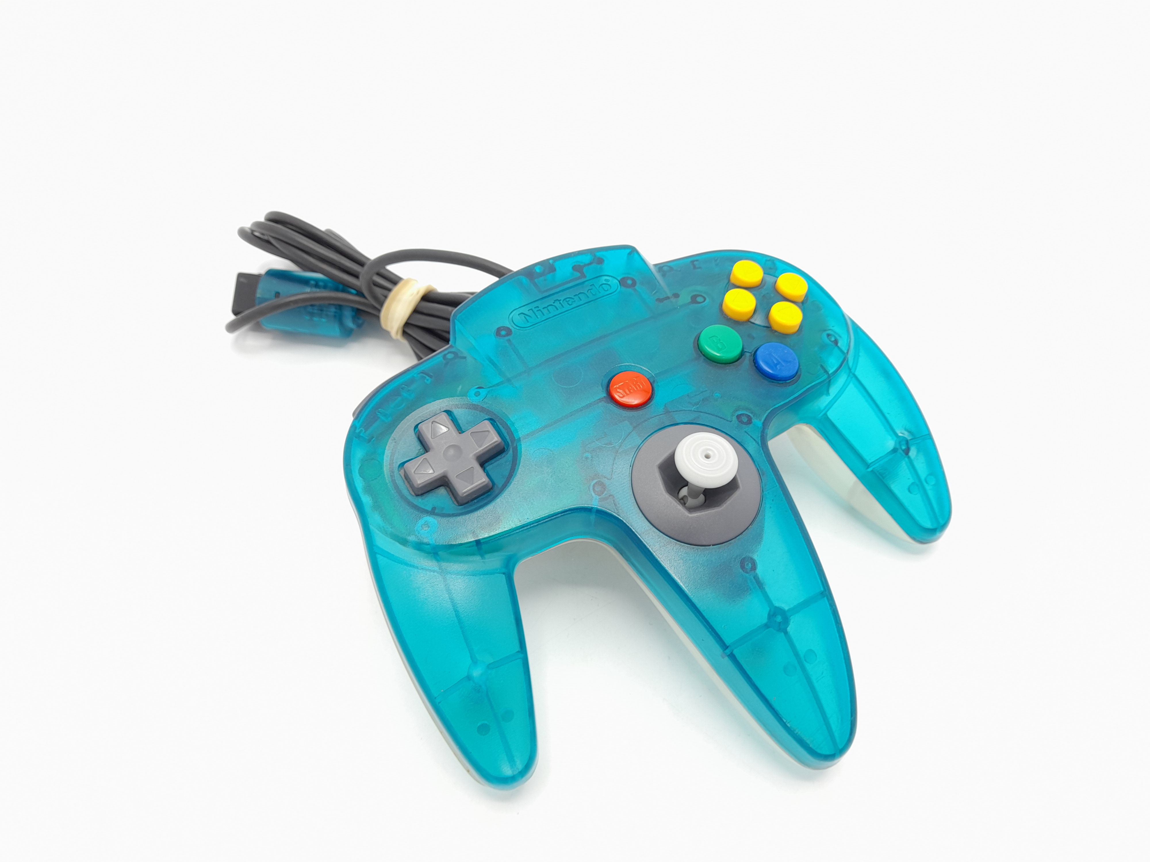 Foto van Nintendo 64 Controller Clear Blue met Nieuw Pookje