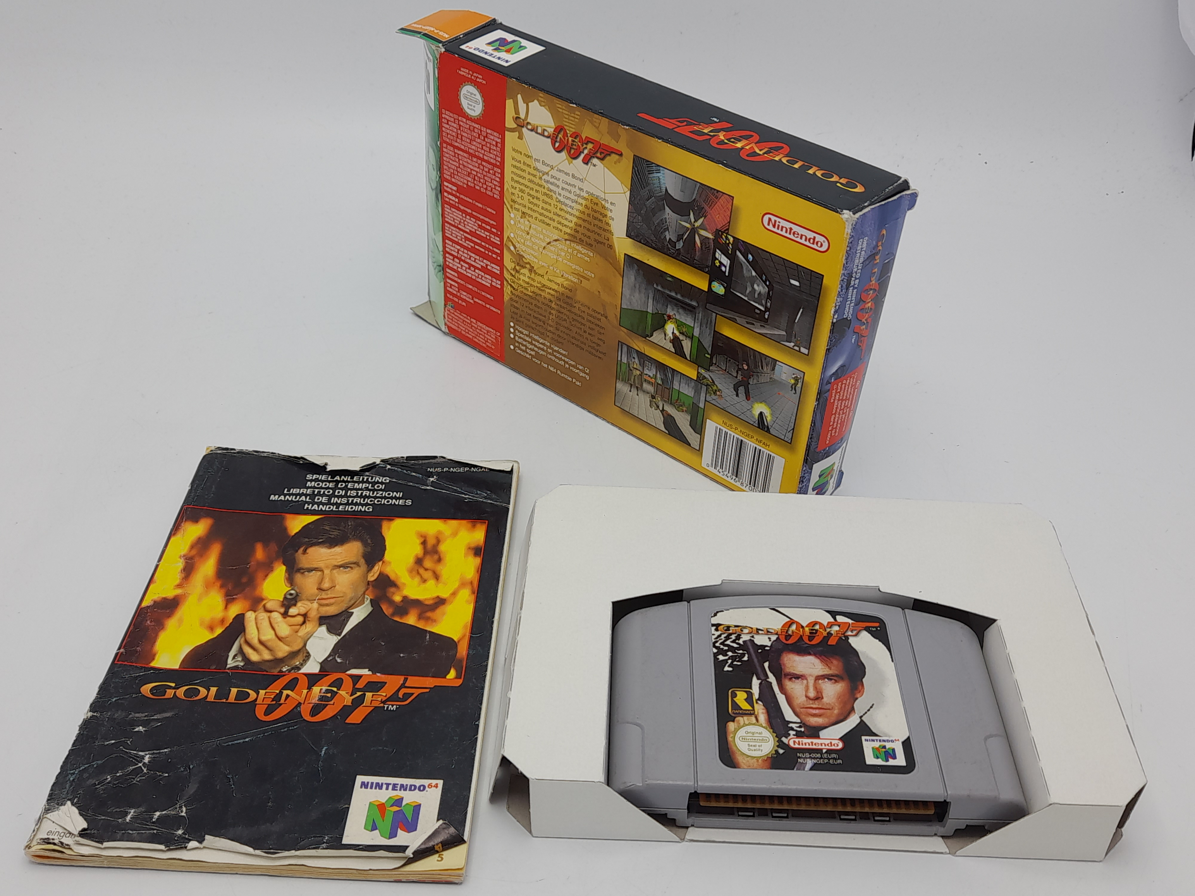 Foto van GoldenEye 007 Compleet