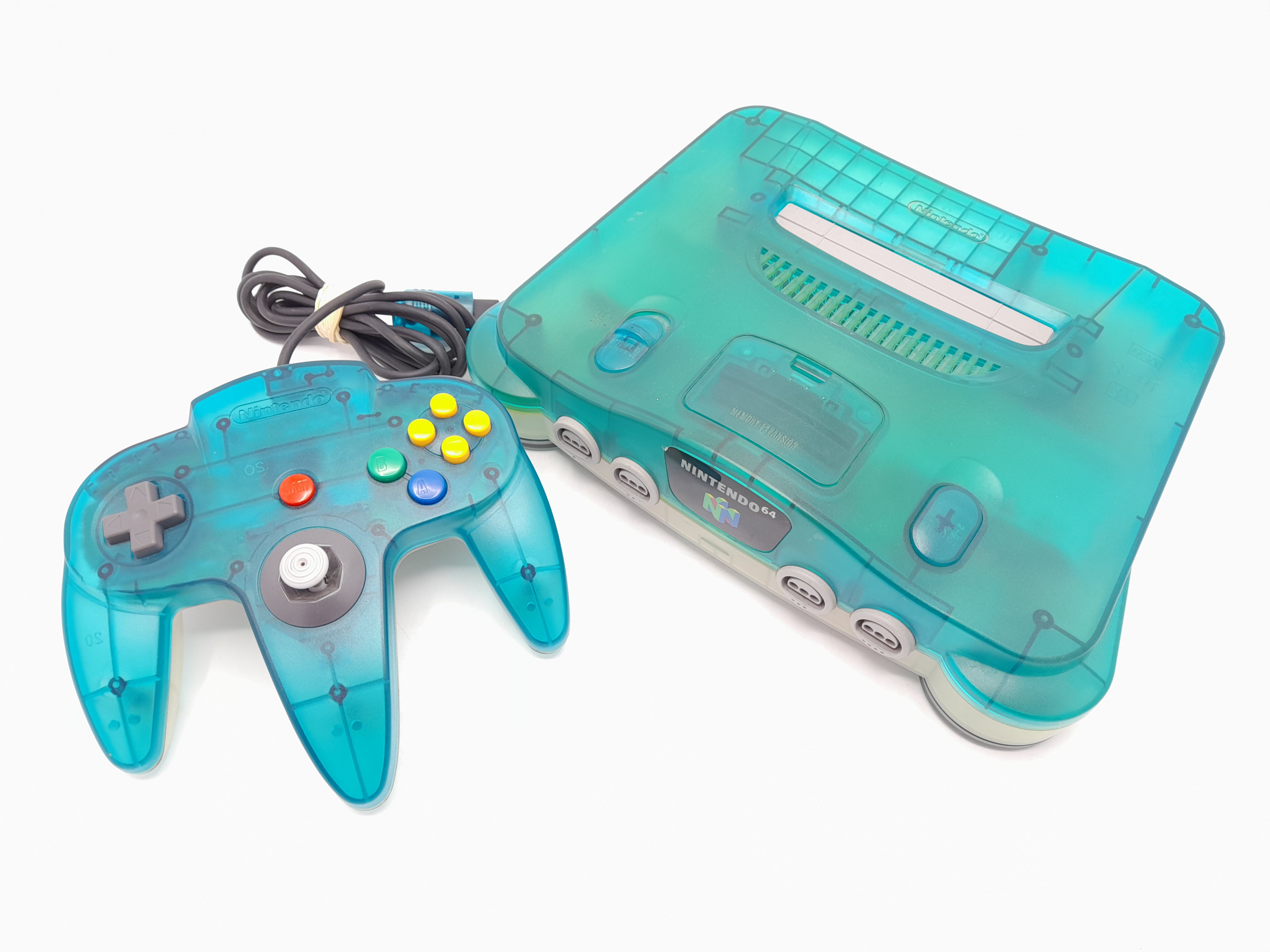 Foto van Nintendo 64 Ice Blue & Controller